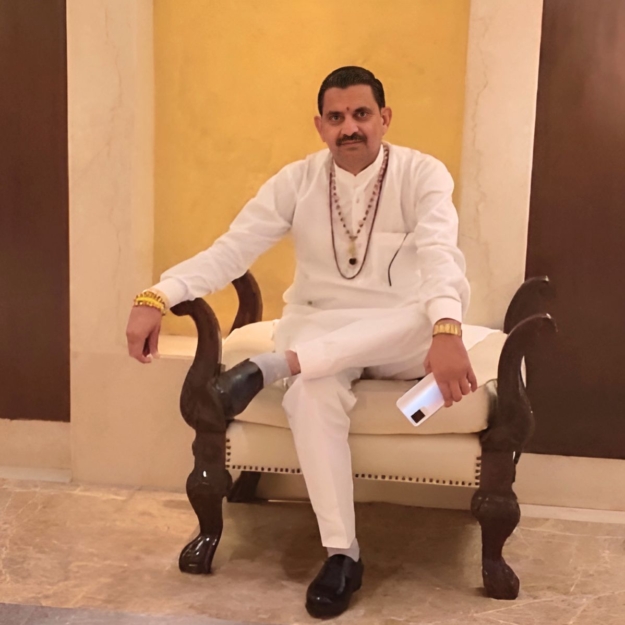 Dr. Shri Krishn Shastri